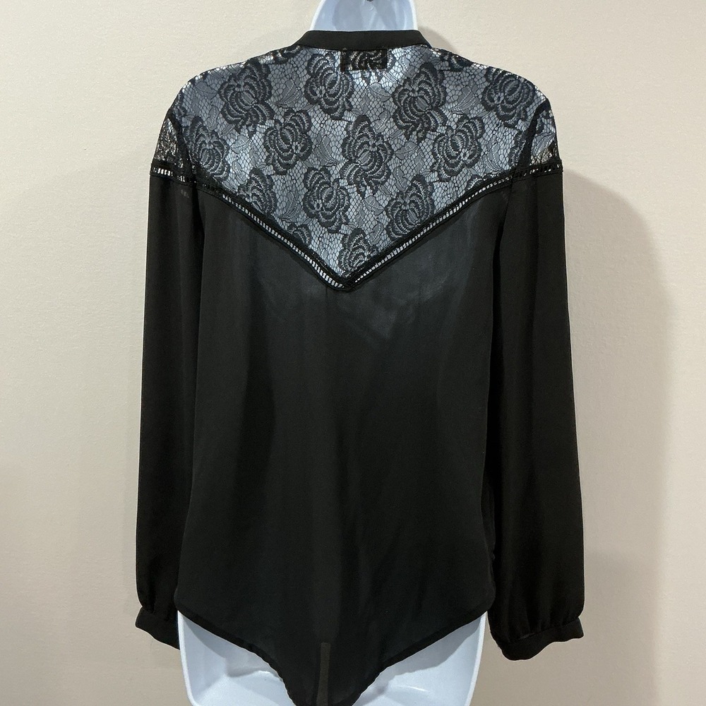 ASTR The Label Black Lace Blouse Size Medium Sleeve Medium Whimsigoth Y2K